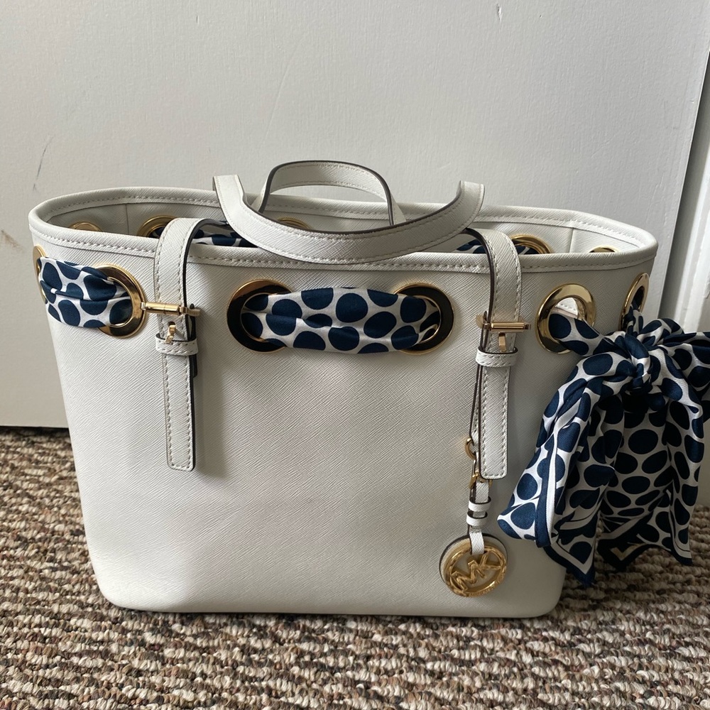 Michael Kors Jet Set Scarf tote